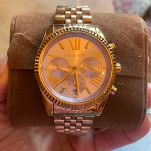 Micheal Kors wrist watch